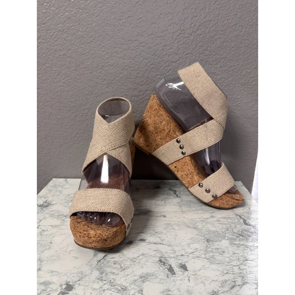 Lucky Brand Womens 6.5 Mariah Wedge Sandals Beige Cork Studded Platform Boho